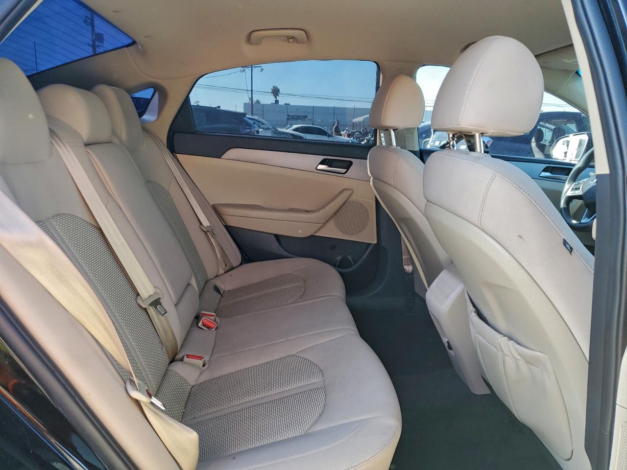 Lot #3319306715 2019 HYUNDAI SONATA SE