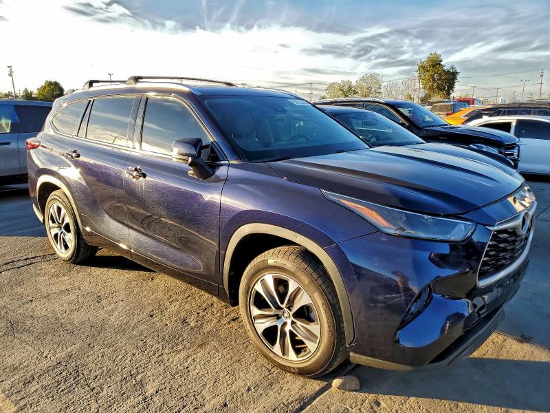 2021 TOYOTA HIGHLANDER #3305289339