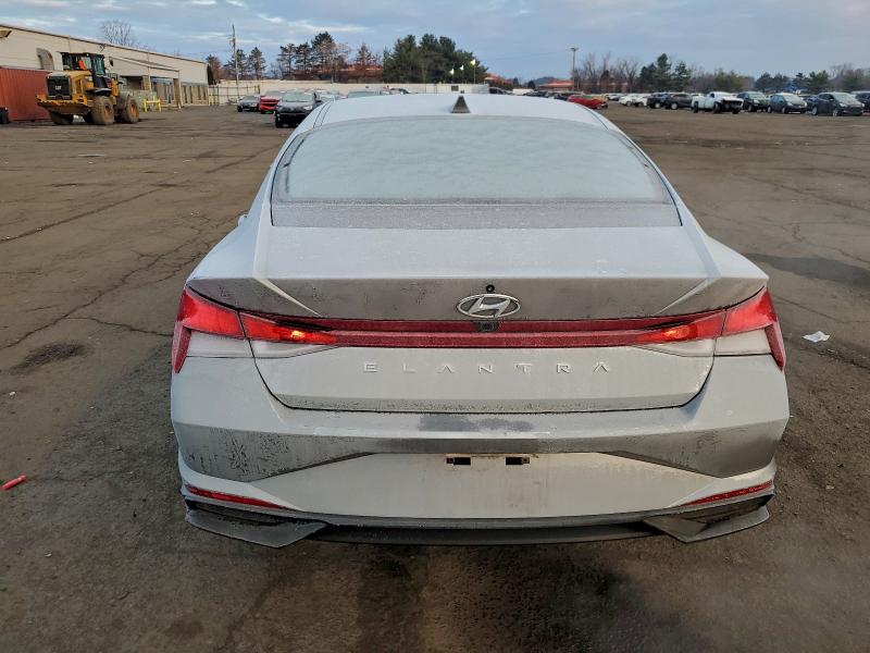 2021 HYUNDAI ELANTRA SE #3308214273