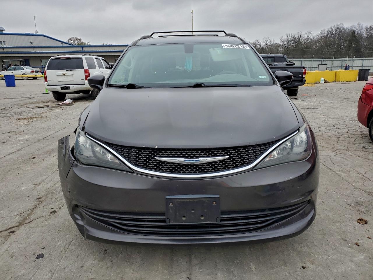 CHRYSLER PACIFICA TOURING