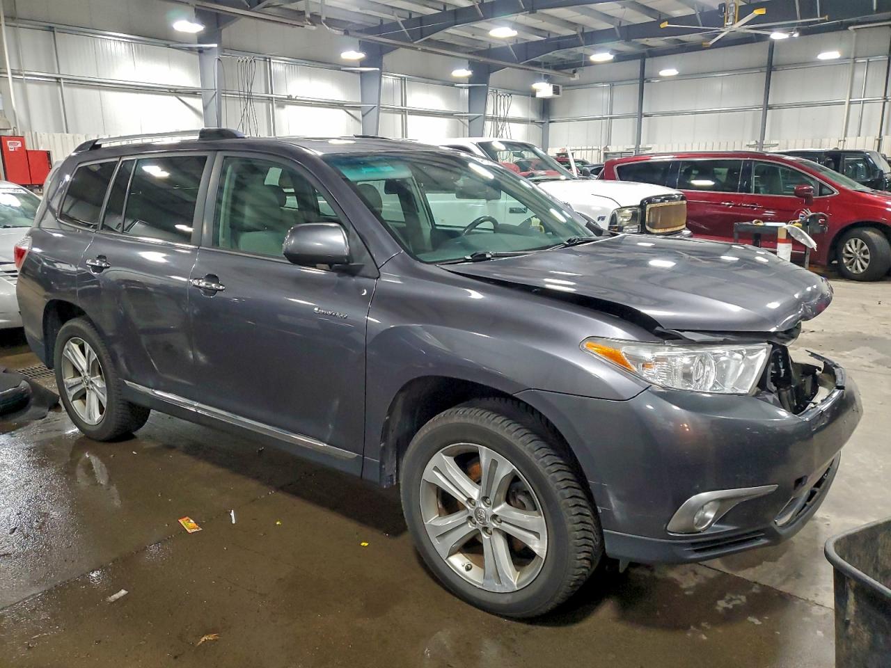 TOYOTA HIGHLANDER LIMITED
