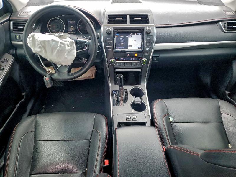 2016 TOYOTA CAMRY LE #3302886892