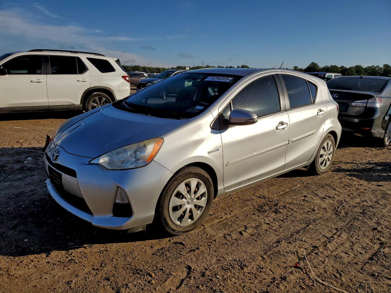 TOYOTA PRIUS C