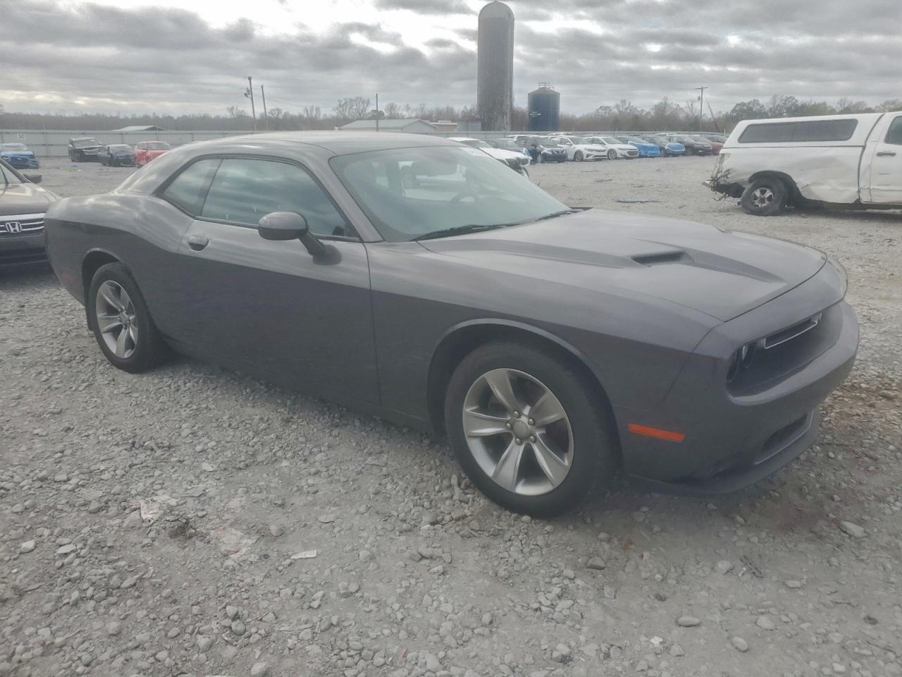 DODGE CHALLENGER SXT