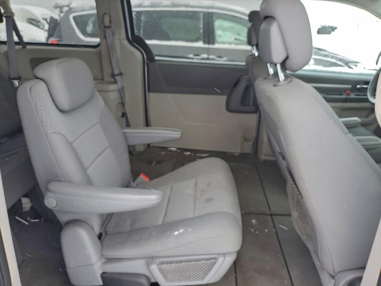 DODGE GRAND CARAVAN HERO