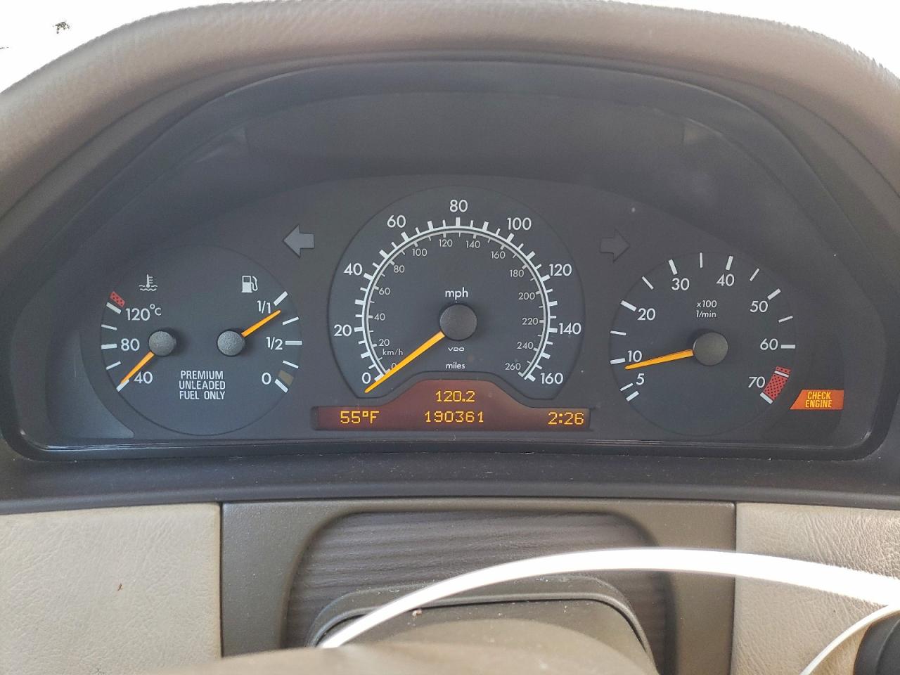 Lot #3317024092 1997 MERCEDES-BENZ E 320