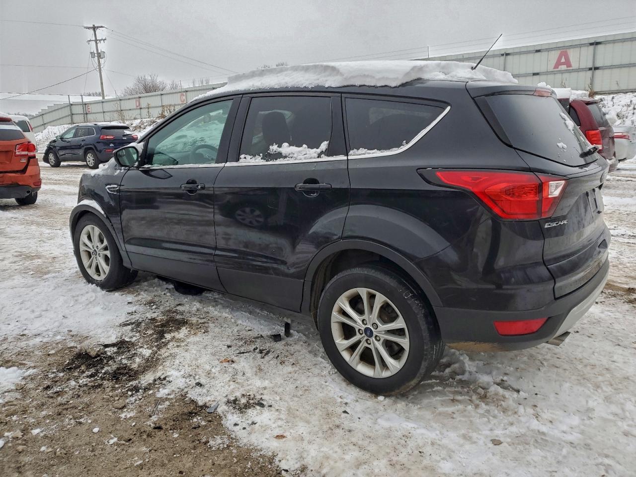 Lot #3304607462 2019 FORD ESCAPE SE