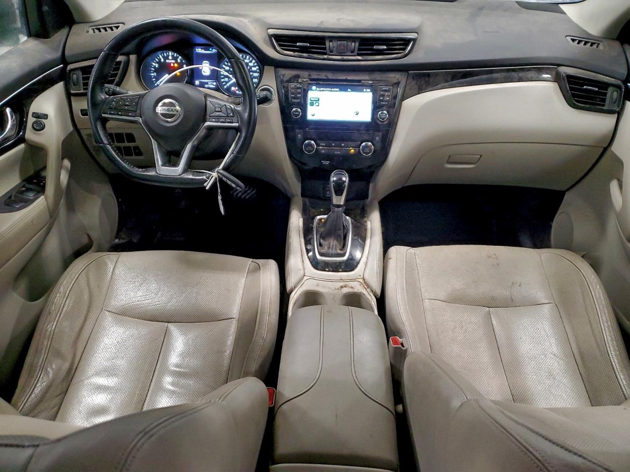 NISSAN ROGUE SPORT S
