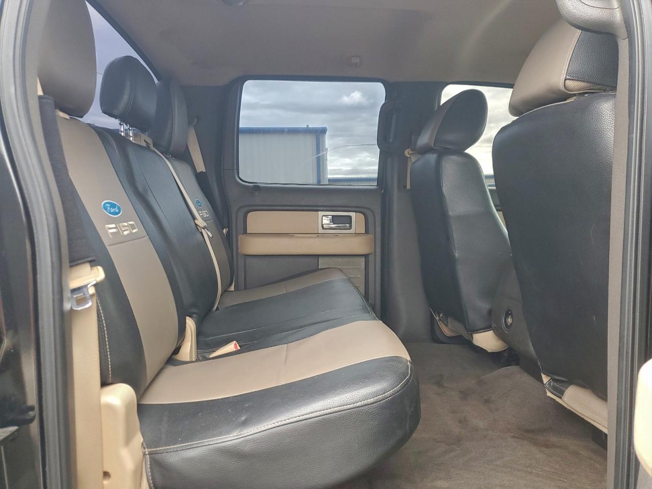 FORD F-150 SUPERCREW