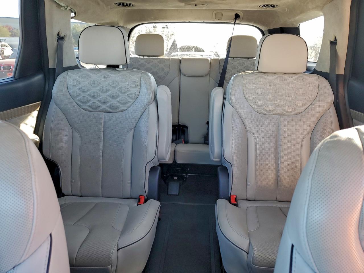 HYUNDAI PALISADE CALLIGRAPHY