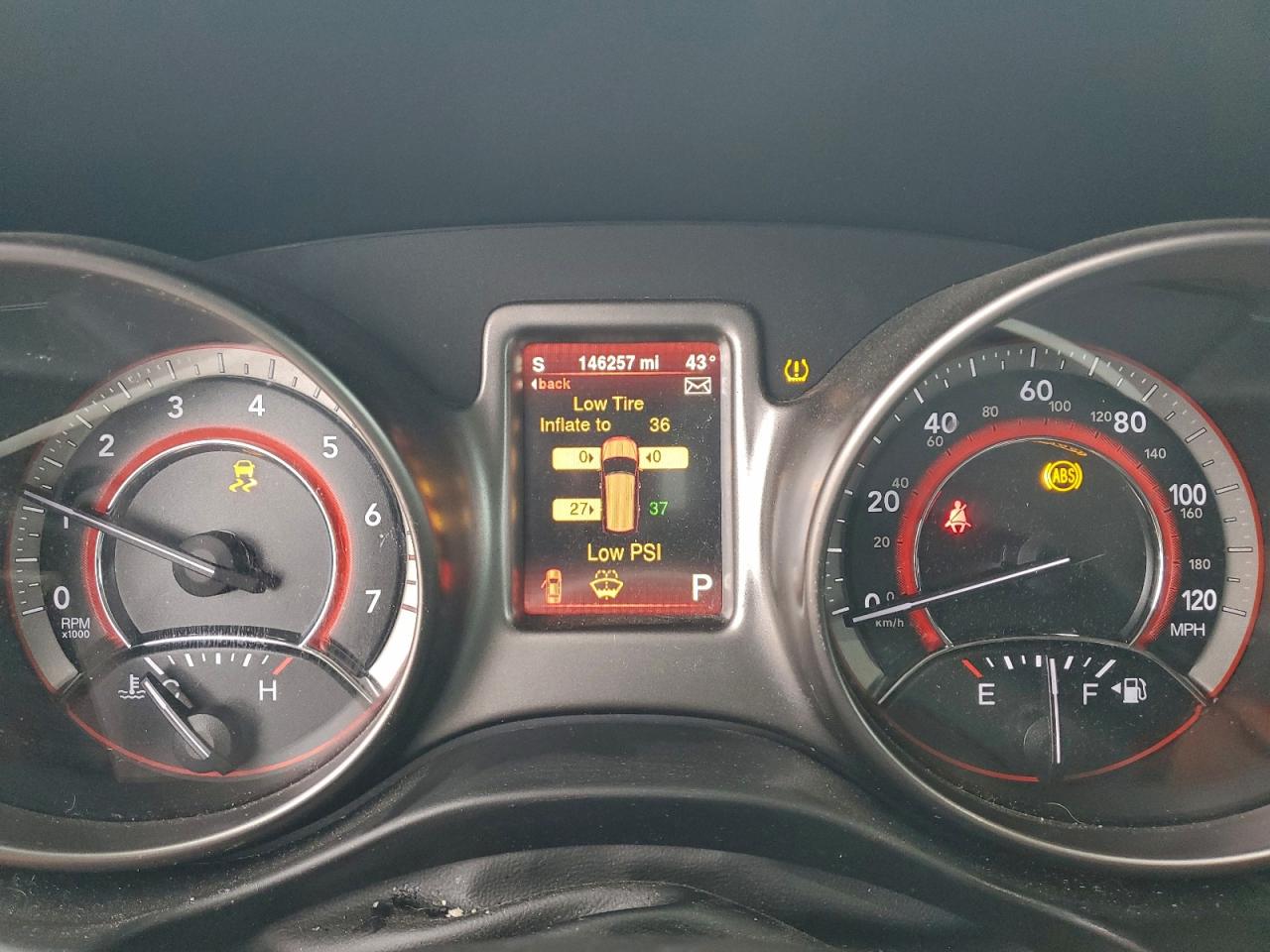 DODGE JOURNEY CROSSROAD