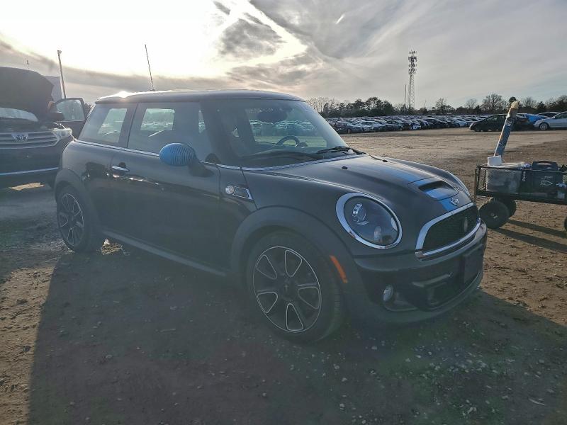 2013 MINI COOPER S #3310427992