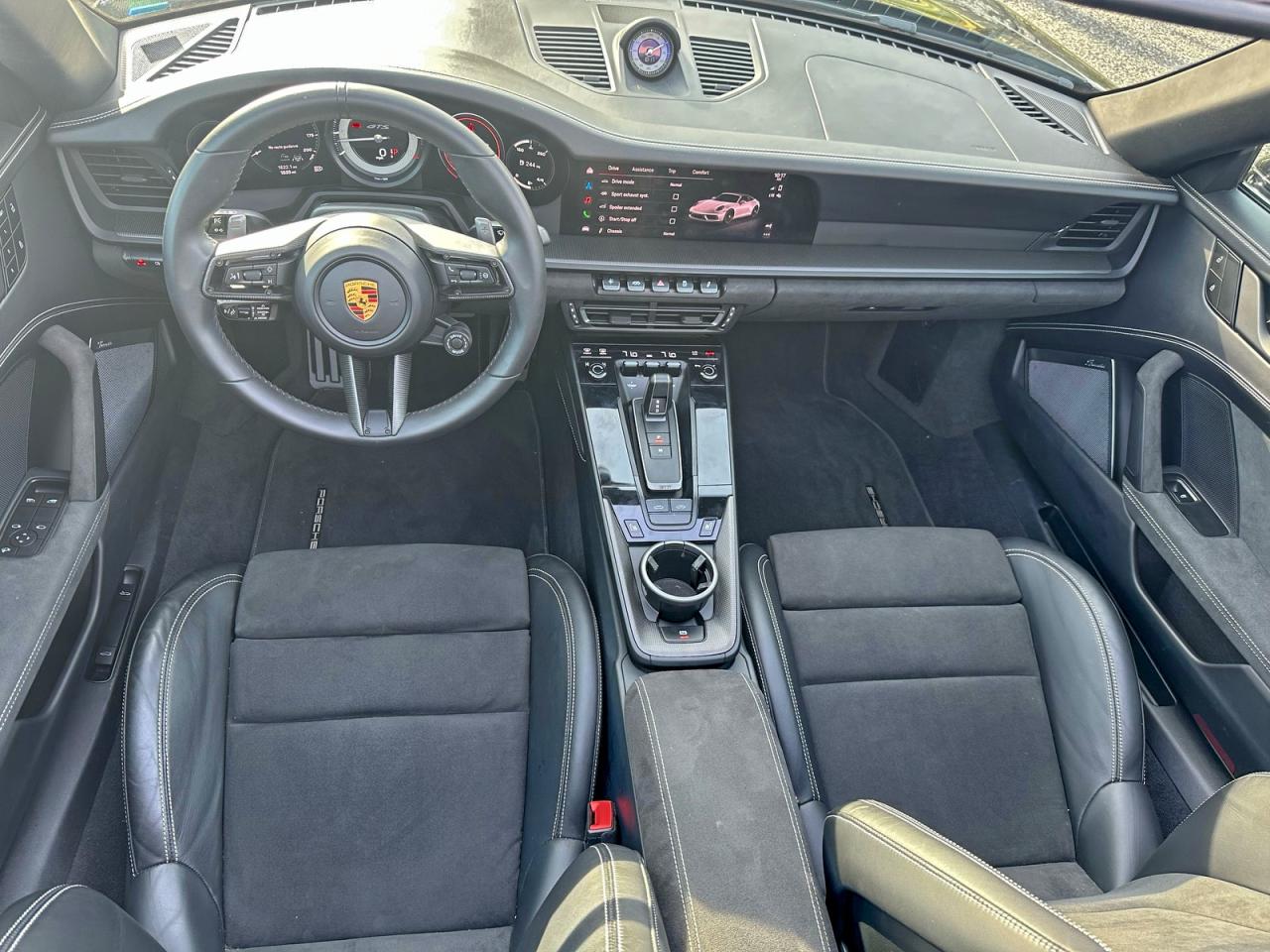 PORSCHE 911 TARGA 4S