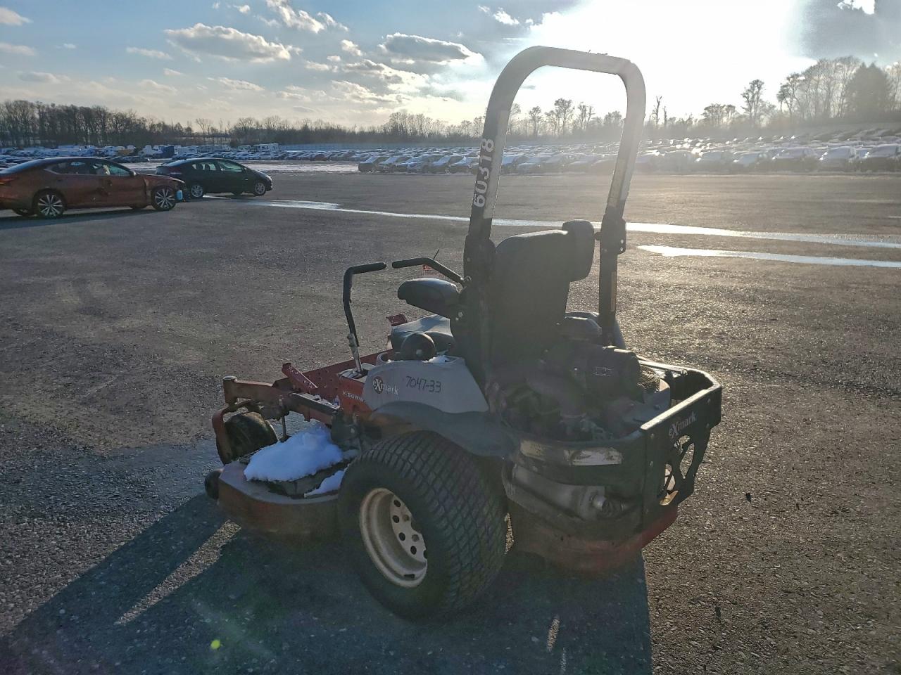 Lot #3305345312 2020 EXMARK ZERO TURN