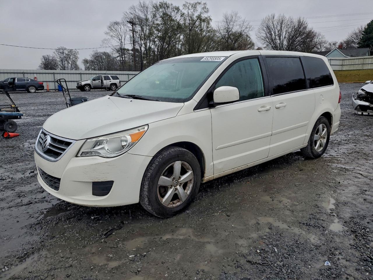 VOLKSWAGEN ROUTAN SE