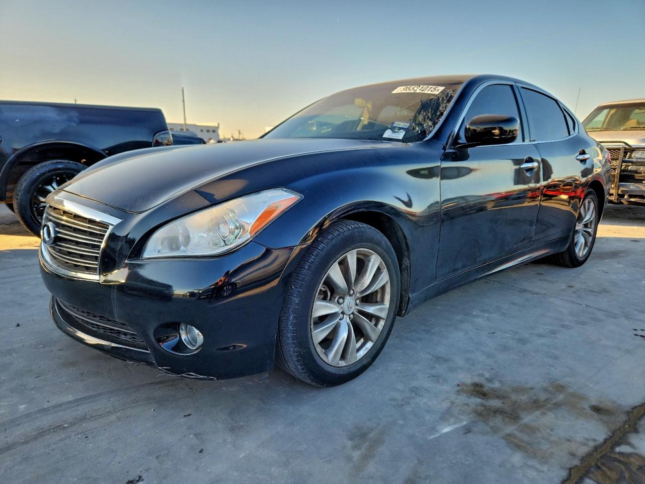 INFINITI M37