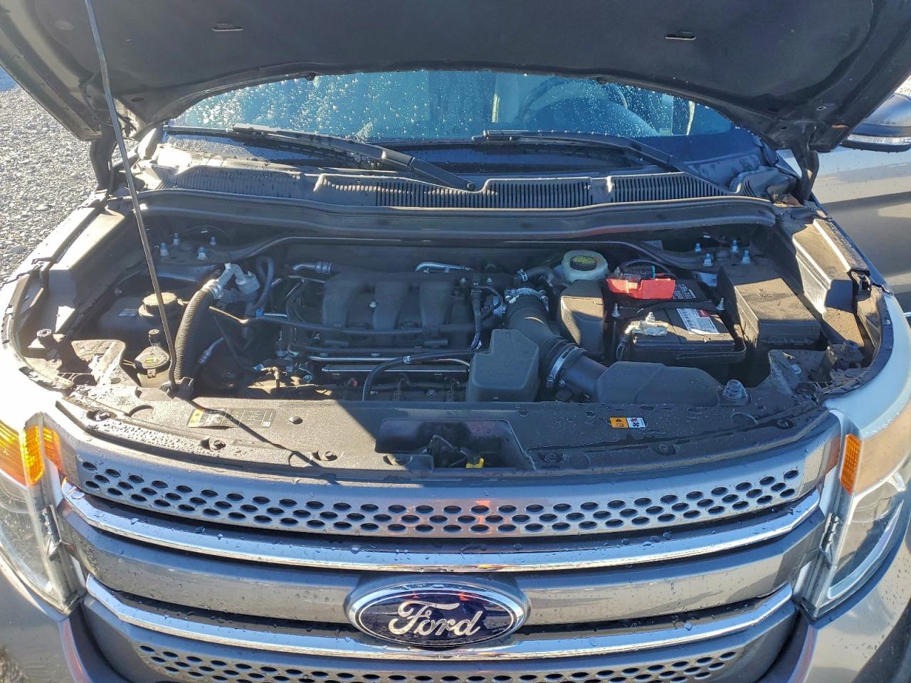 FORD EXPLORER LIMITED