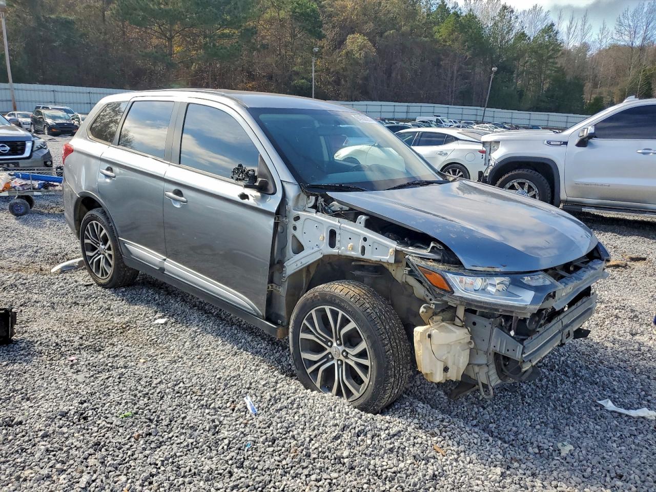 Lot #3311575753 2016 MITSUBISHI OUTLANDER