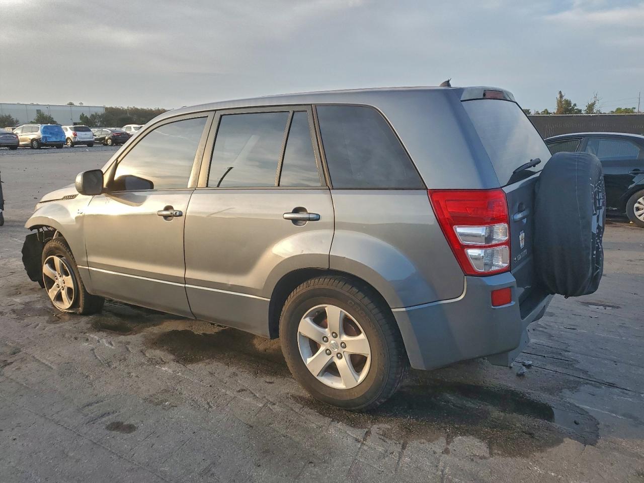 Lot #3309527595 2008 SUZUKI GRAND VITA