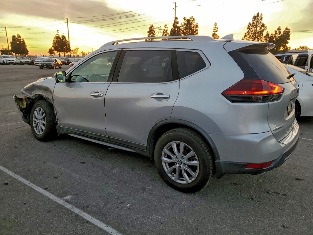 NISSAN ROGUE S