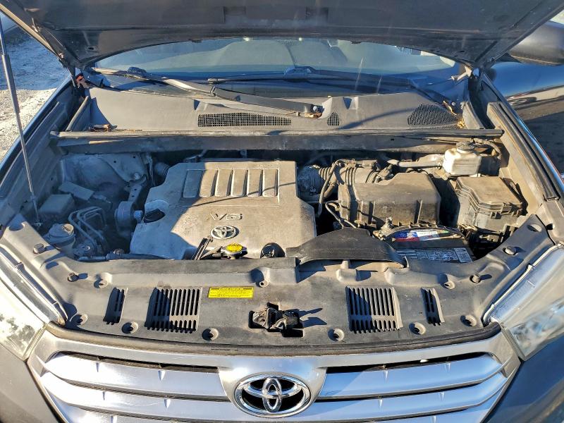 2011 TOYOTA HIGHLANDER #3319925151