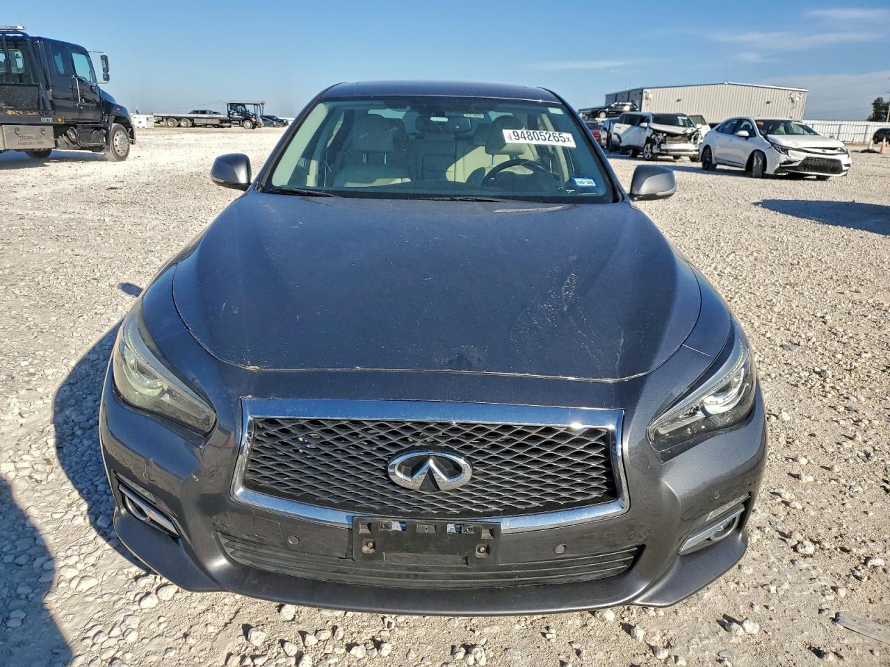 INFINITI Q50 BASE