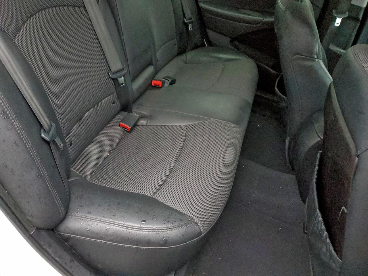 Lot #3302852891 2013 HYUNDAI SONATA SE