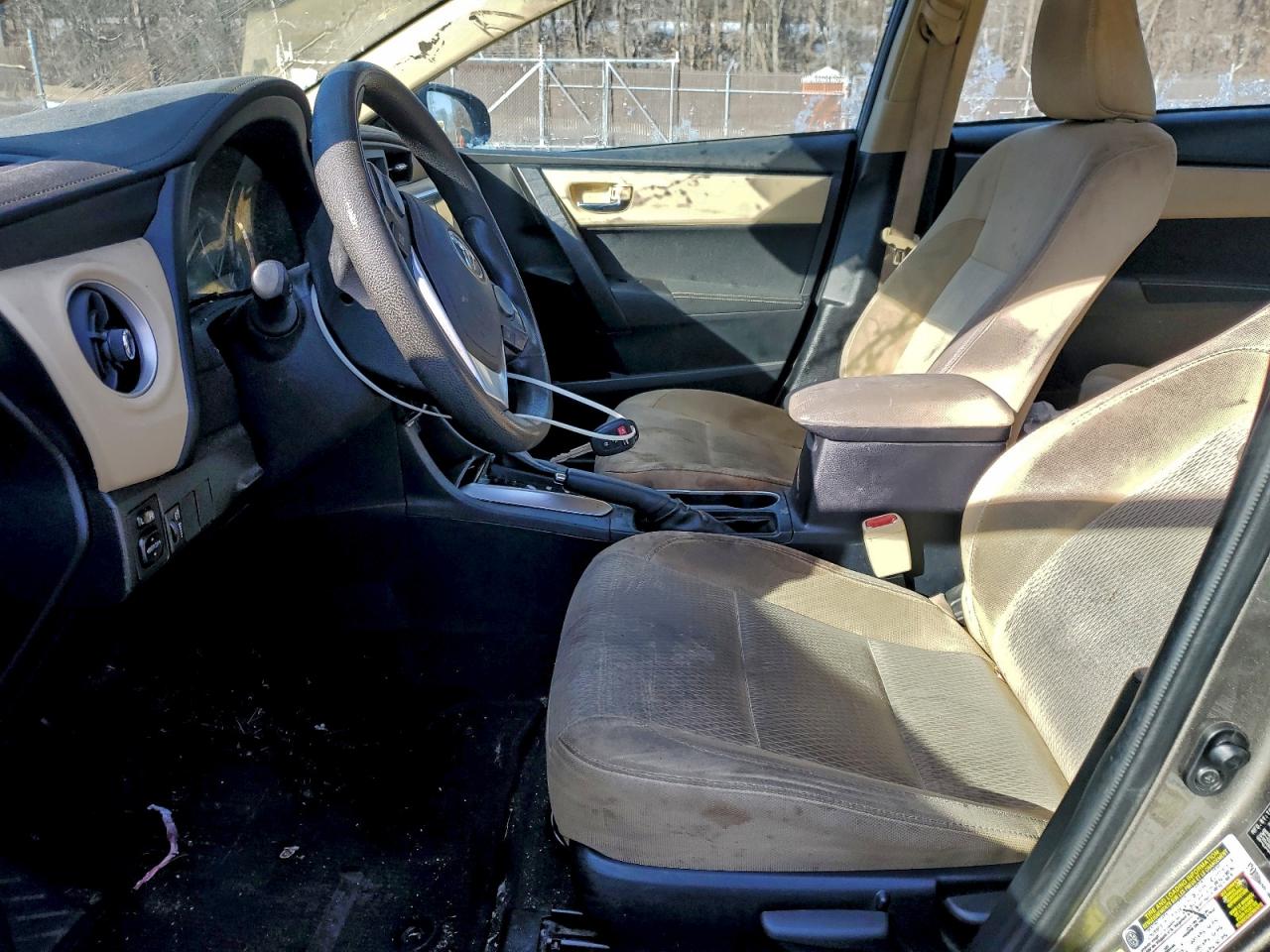 Lot #3317170148 2017 TOYOTA COROLLA L