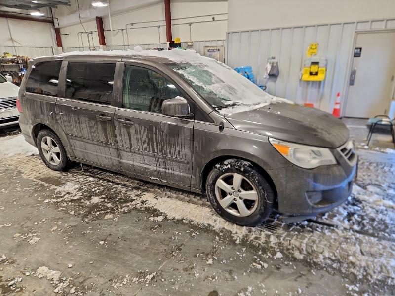 2010 VOLKSWAGEN ROUTAN #3305576117