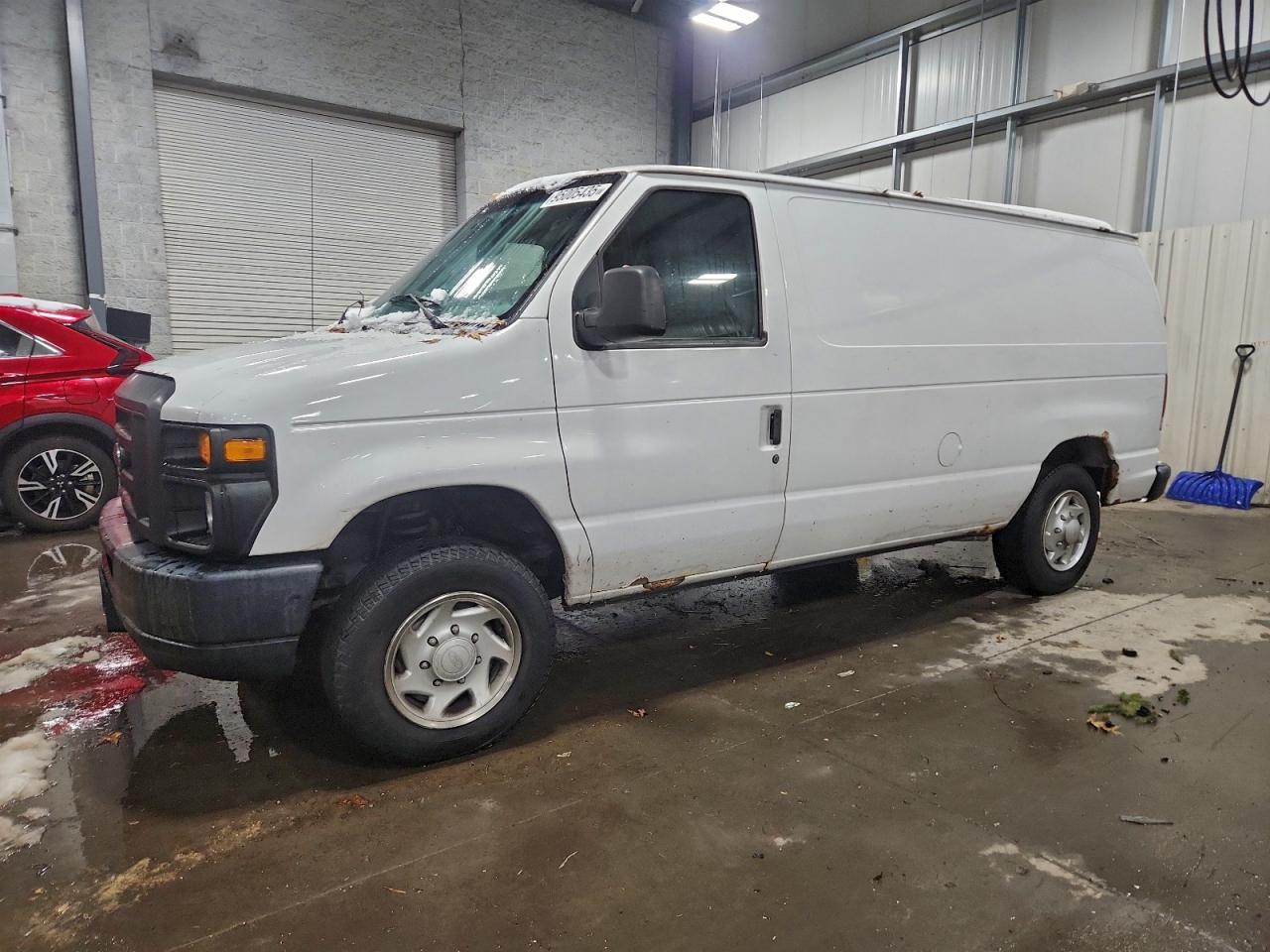FORD ECONOLINE E150 VAN