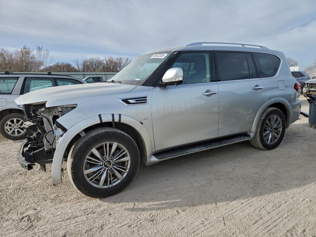 INFINITI QX80 LUXE