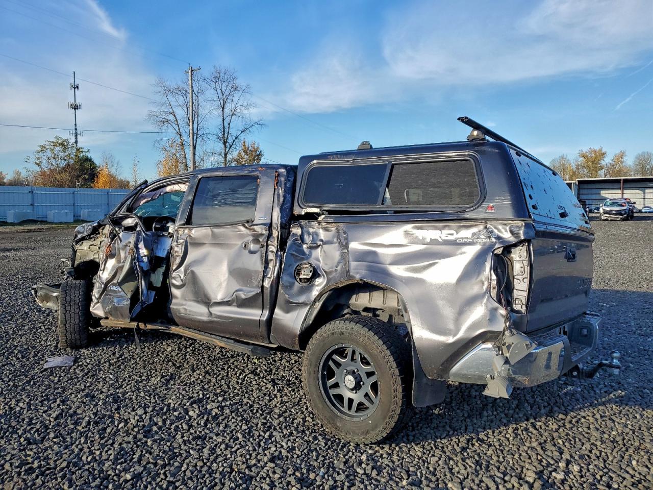 TOYOTA TUNDRA CREWMAX SR5