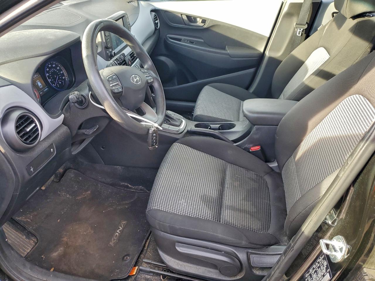 Lot #3311461336 2018 HYUNDAI KONA SE