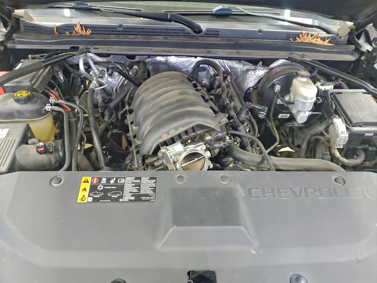 CHEVROLET SUBURBAN C1500 LT