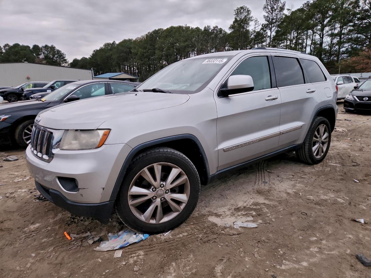 JEEP GRAND CHEROKEE LAREDO