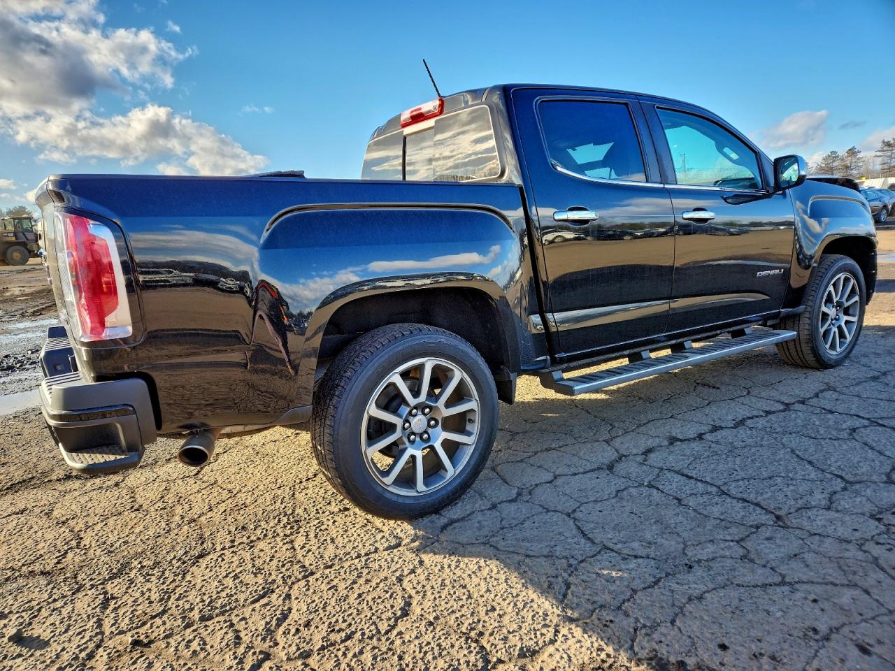 Lot #3316715521 2020 GMC CANYON DEN