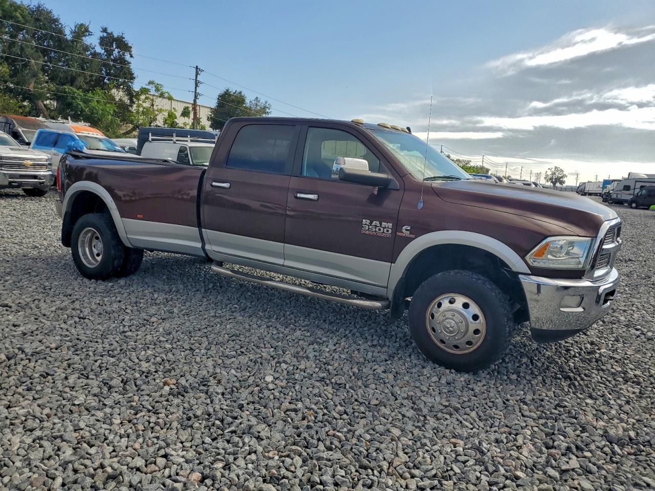 RAM 3500 LARAMIE