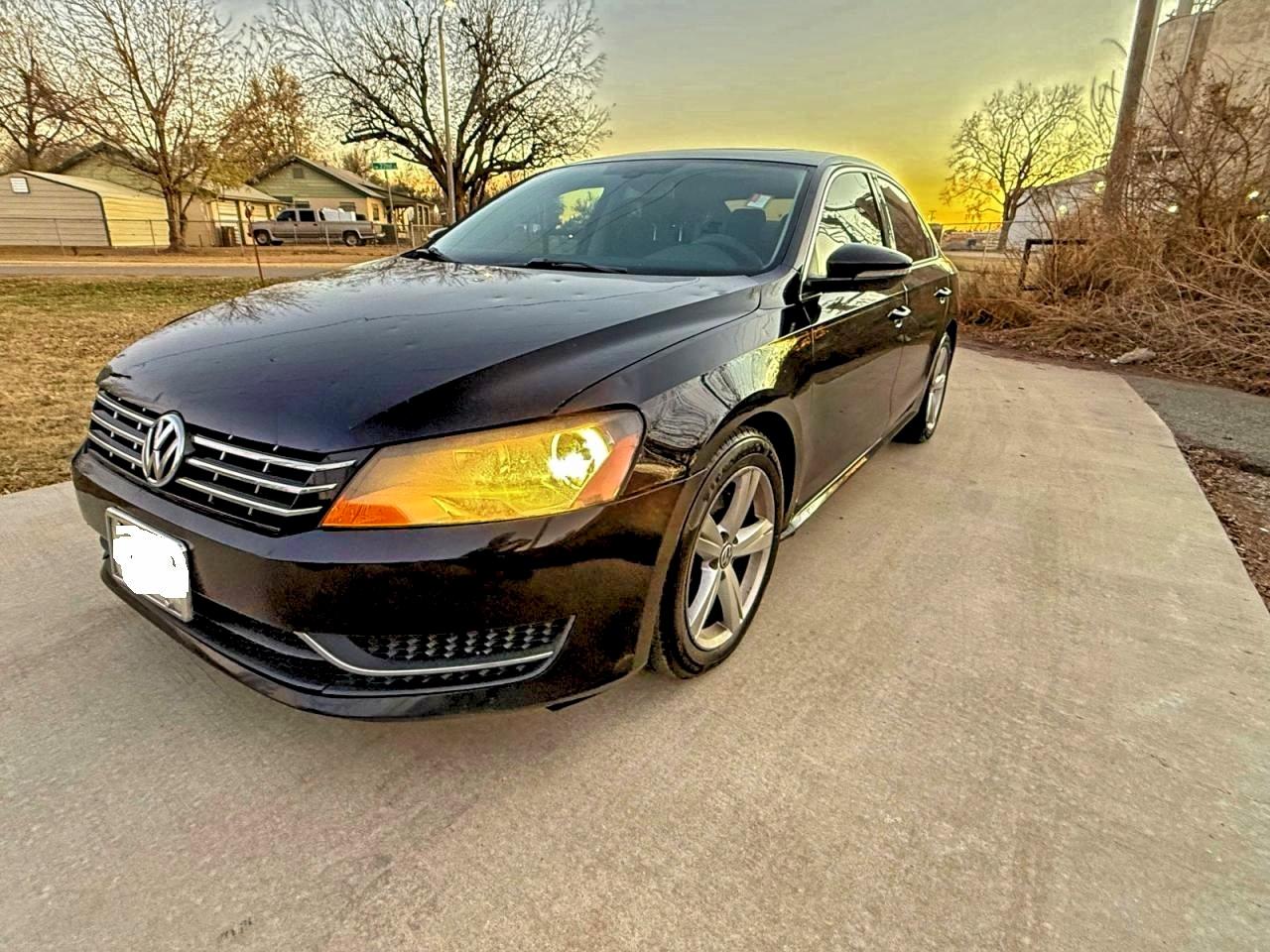 Lot #3311456243 2012 VOLKSWAGEN PASSAT SE