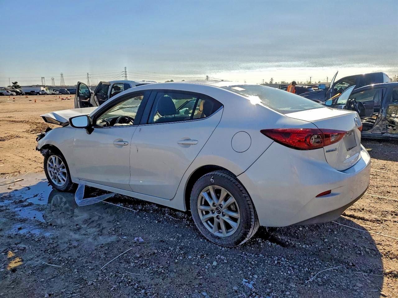 MAZDA 3 SPORT
