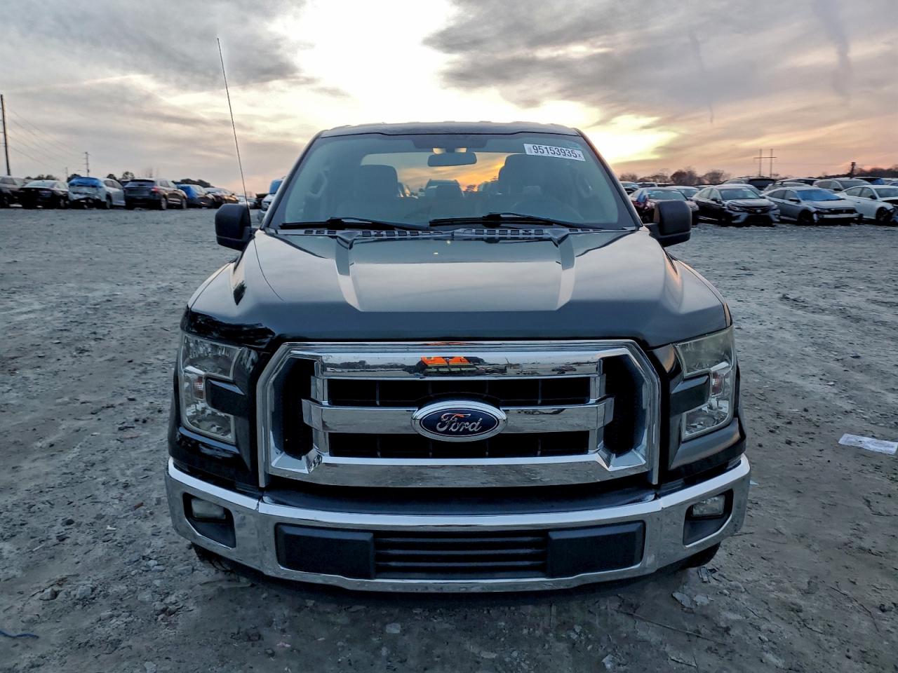 FORD F-150 SUPER CAB