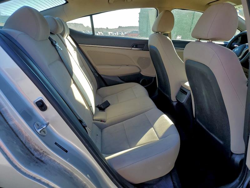 2017 HYUNDAI ELANTRA SE #3317790122