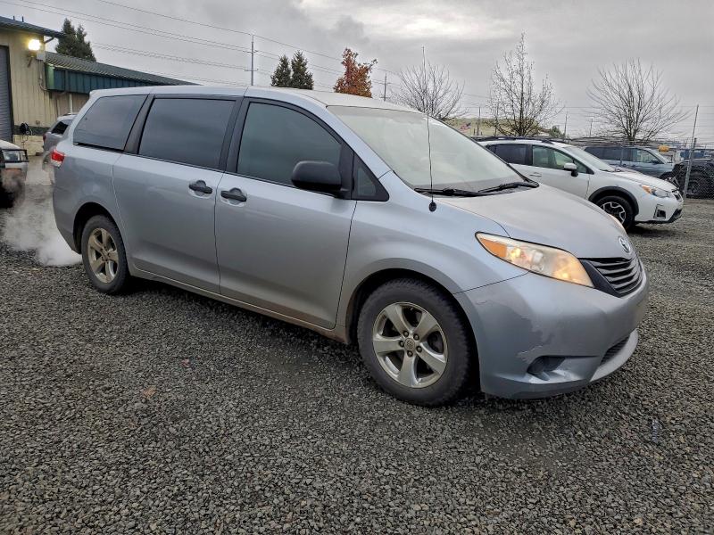 2012 TOYOTA SIENNA #3304104501