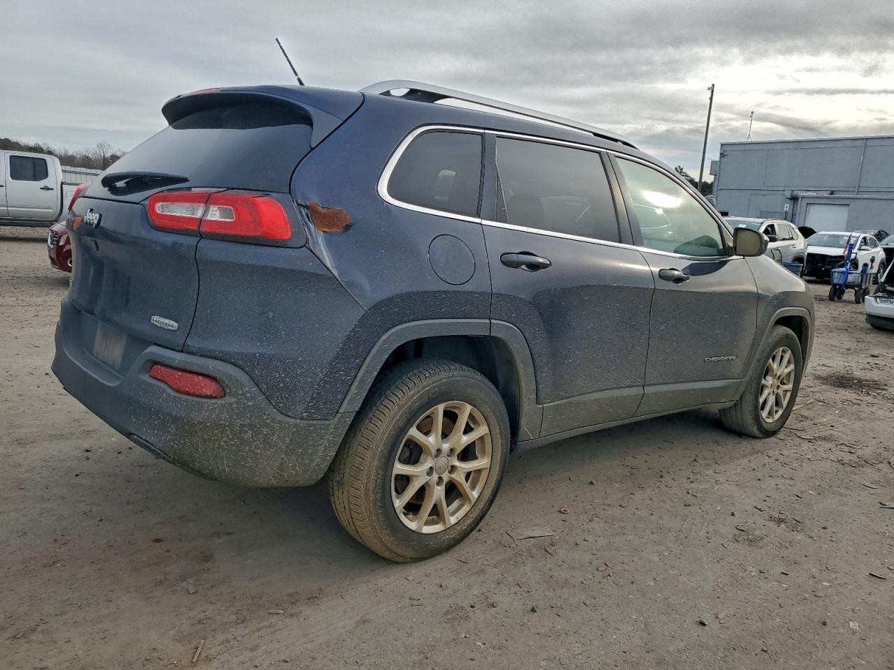 JEEP GRAND CHEROKEE LATITUDE