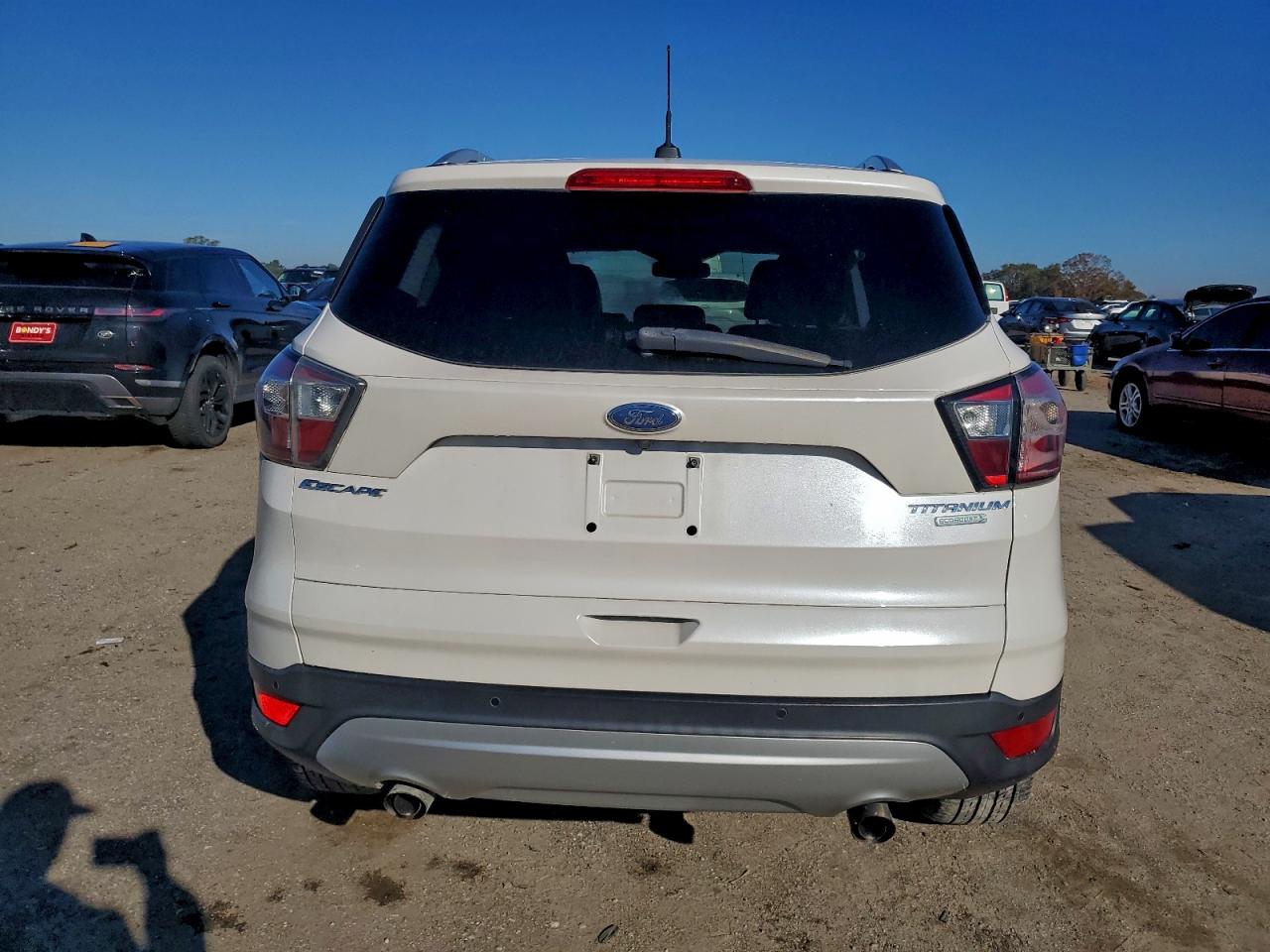 FORD ESCAPE TITANIUM