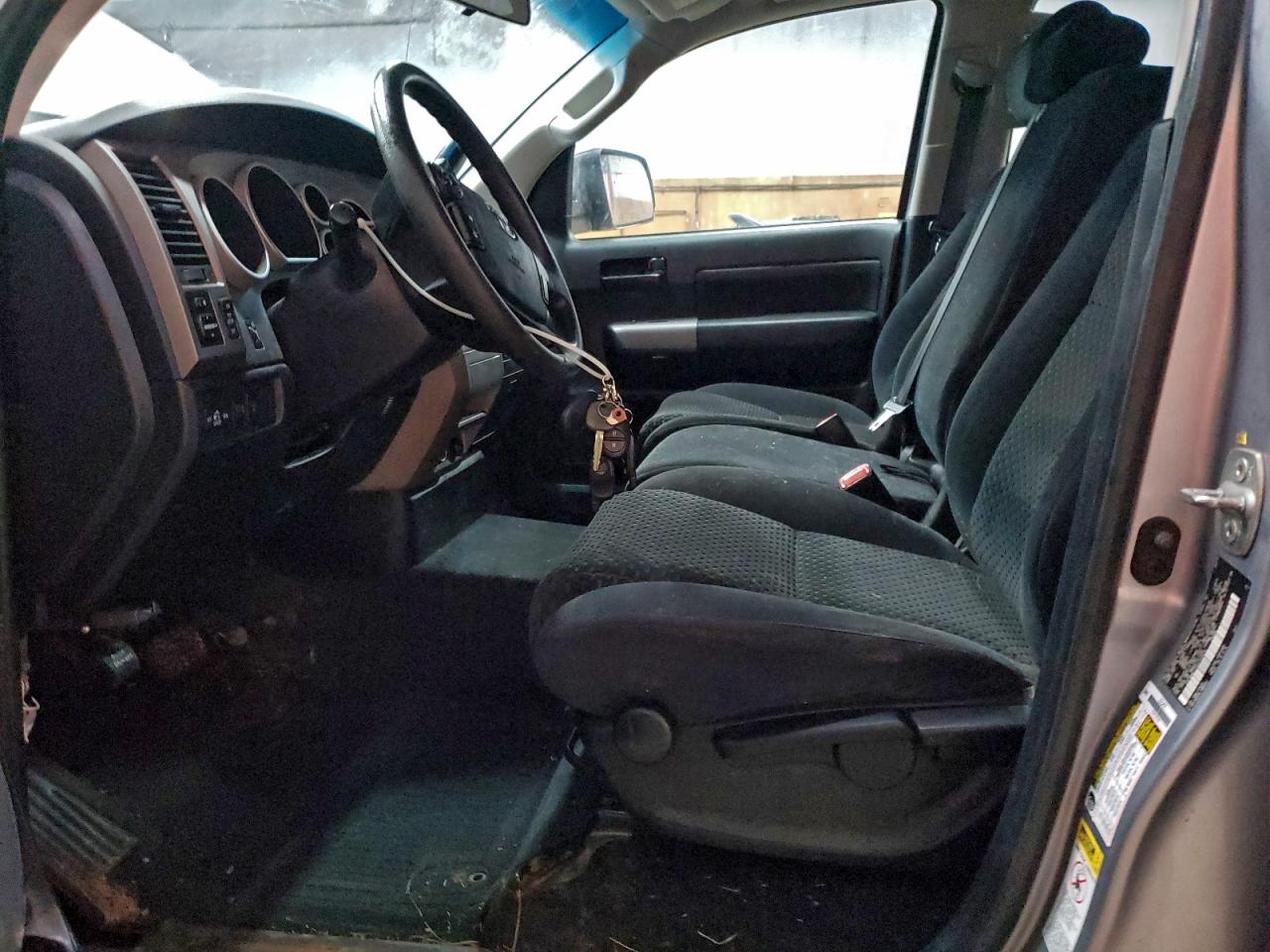 TOYOTA TUNDRA DOUBLE CAB SR5