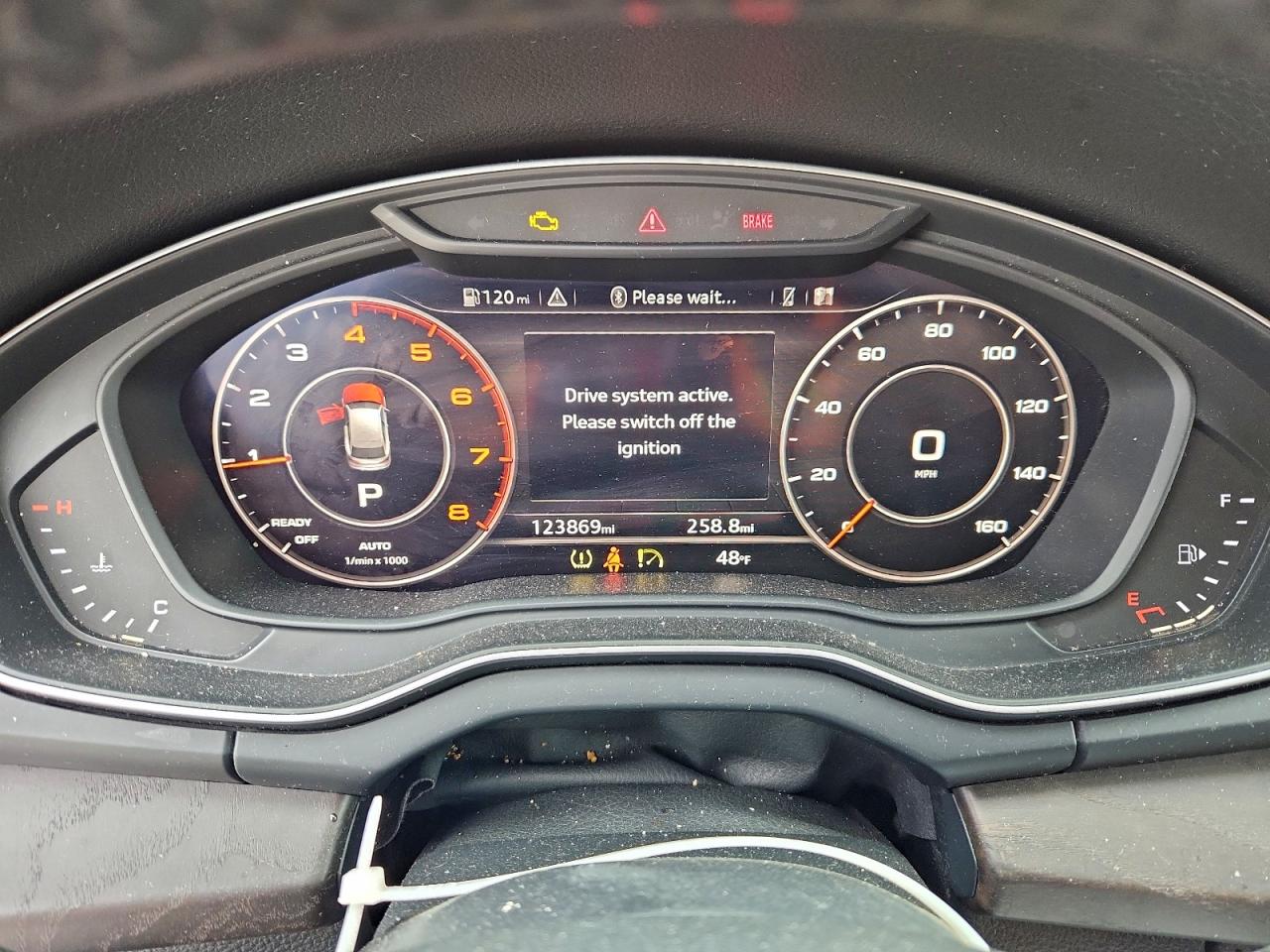 AUDI Q5 PREMIUM PLUS