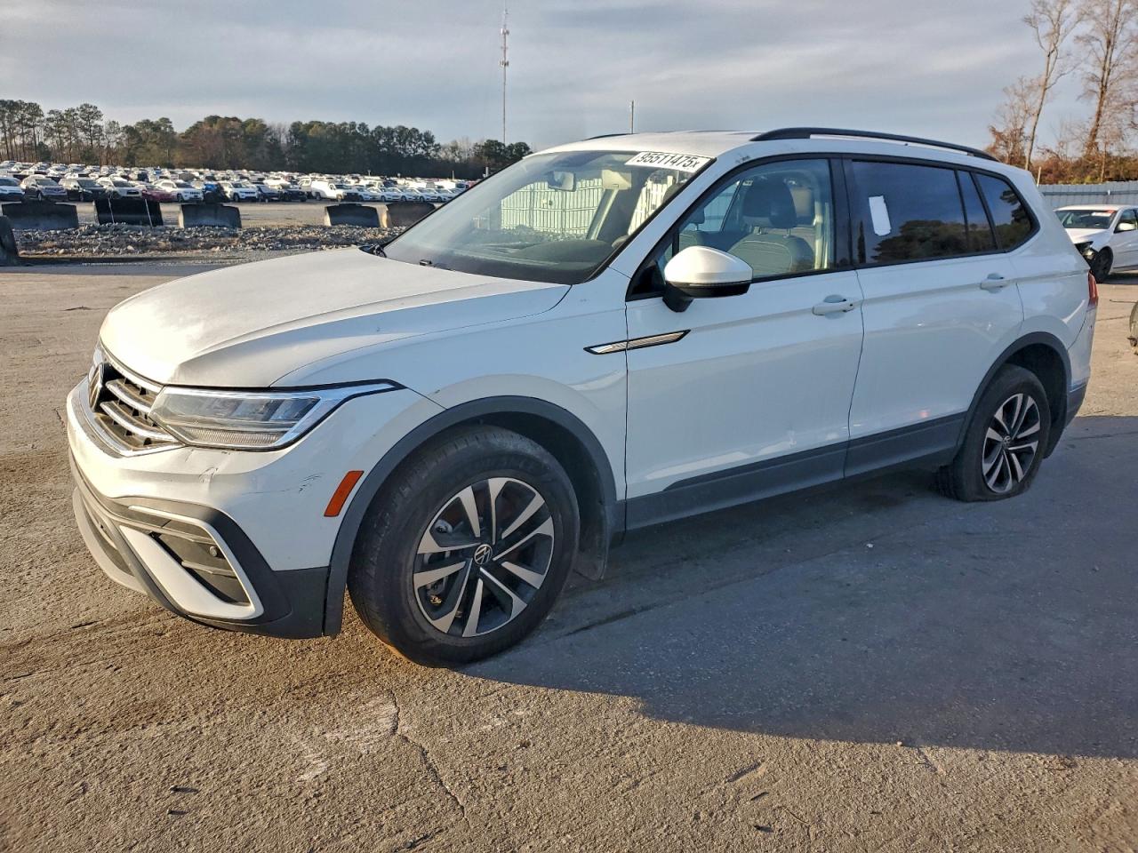 VOLKSWAGEN TIGUAN S