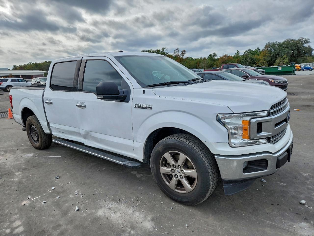 FORD F-150 SUPERCREW