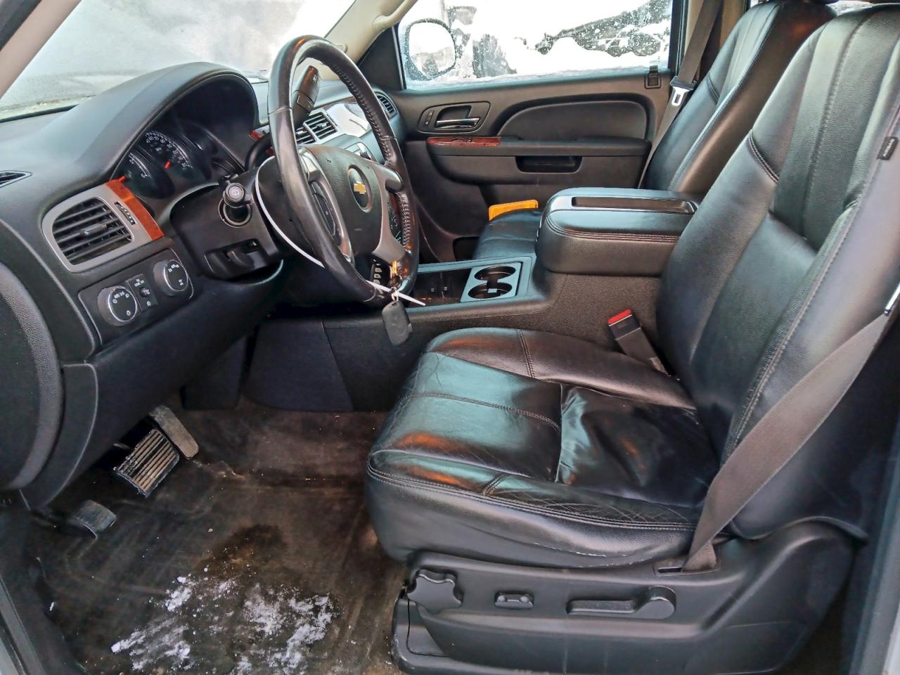 CHEVROLET TAHOE K1500 LT