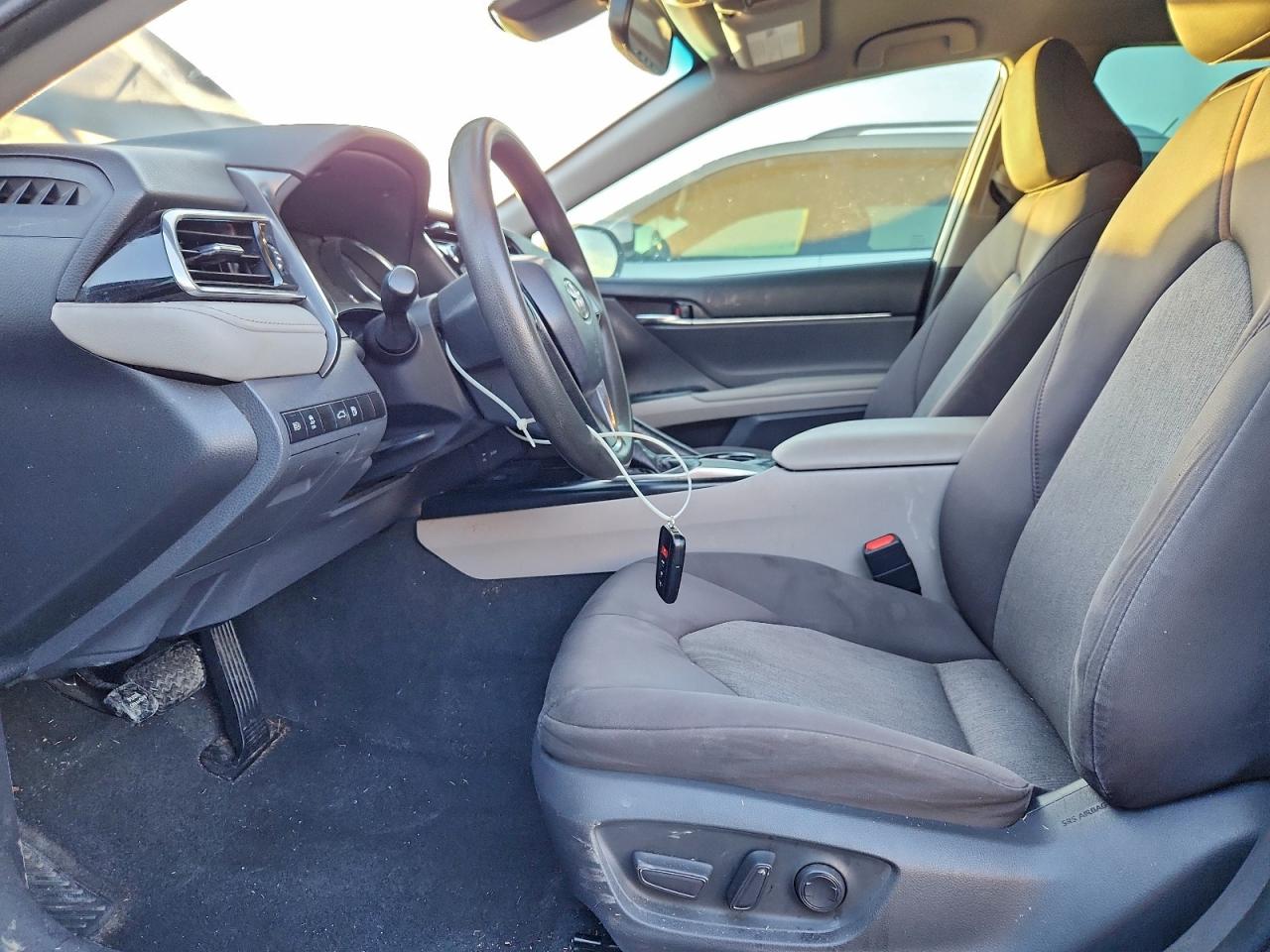 Lot #3317852928 2018 TOYOTA CAMRY LE